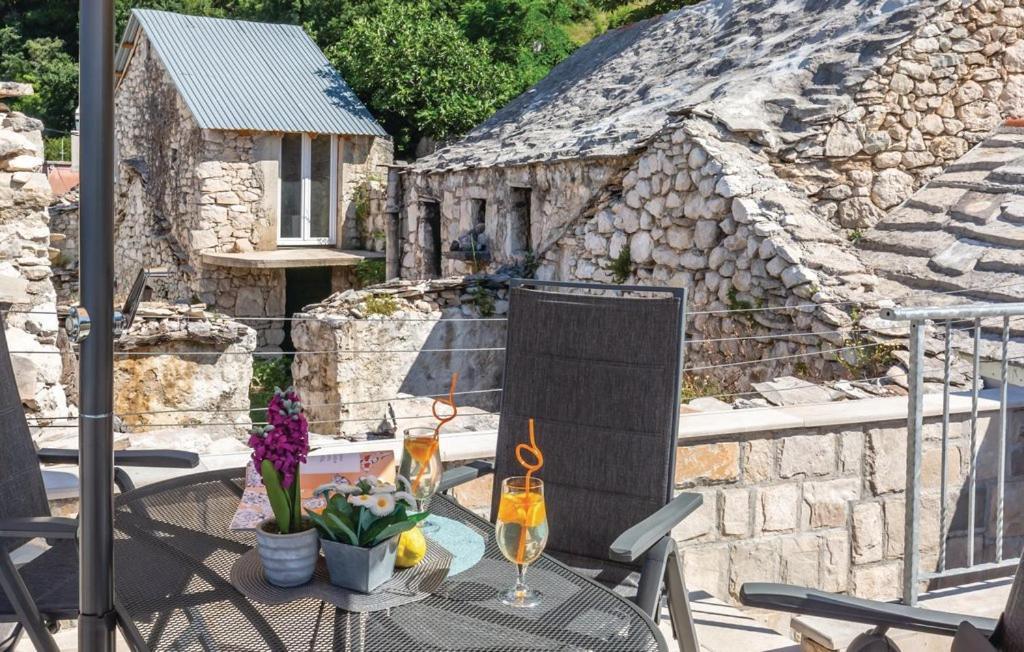 Villa Kristina - Ferienhaus Baska Voda - Topici, Private Outdoor Swimmingpool, Wifi Εξωτερικό φωτογραφία