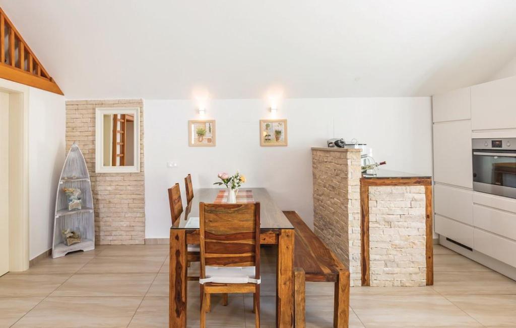 Villa Kristina - Ferienhaus Baska Voda - Topici, Private Outdoor Swimmingpool, Wifi Εξωτερικό φωτογραφία