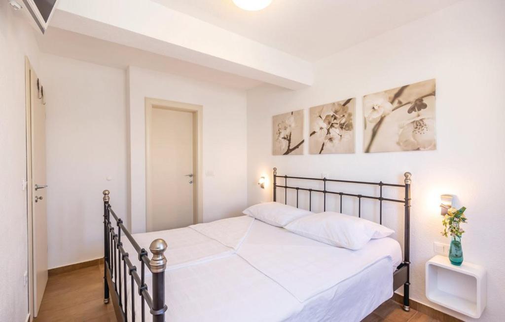 Villa Kristina - Ferienhaus Baska Voda - Topici, Private Outdoor Swimmingpool, Wifi Εξωτερικό φωτογραφία